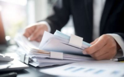Document,Management.,Businesswoman,Working,With,Stack,Of,Paper,Files,For